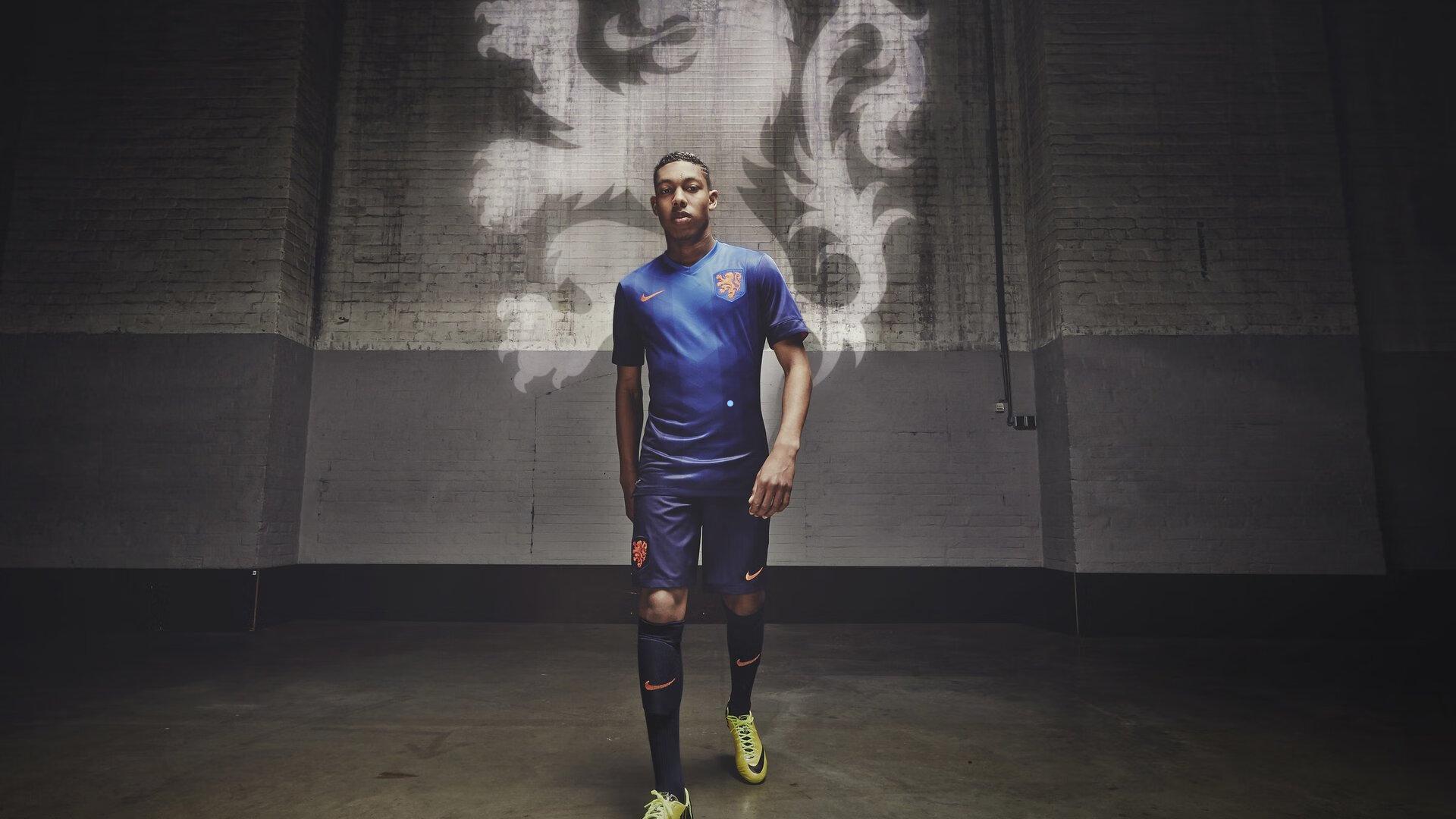 本泽马闪耀阿拉冠决赛 加时绝杀助新东家首夺桂冠